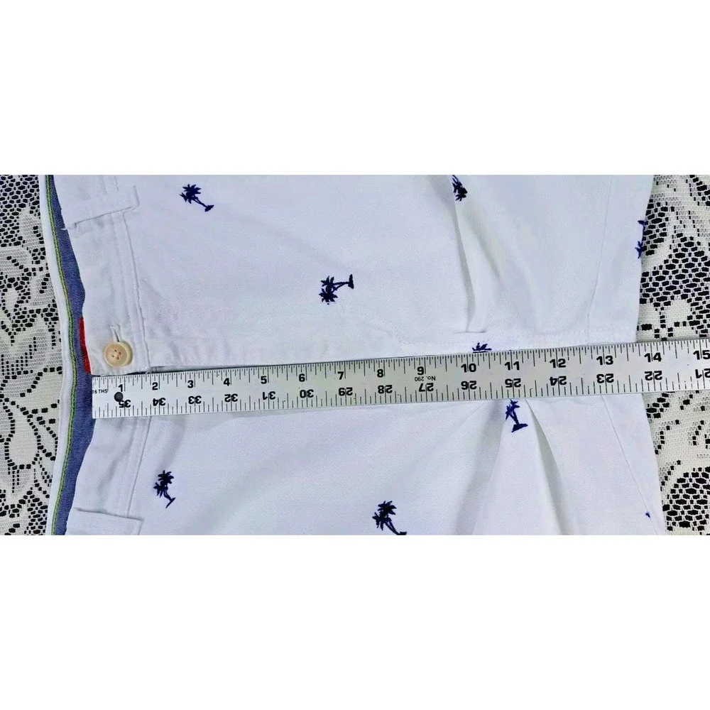 Izod Shorts Mens Size 38 White‎ All Over Palm Tree Print Casual Slash Pockets